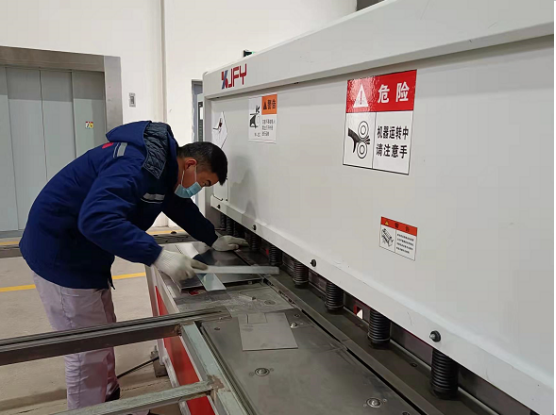 安徽龍和電力集團 以5G網絡為引擎，打造智能配電柜工廠新標桿
